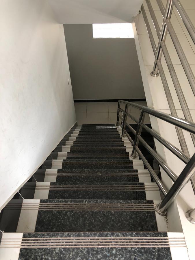 Regal Home Guesthouse Phnom Penh Bagian luar foto
