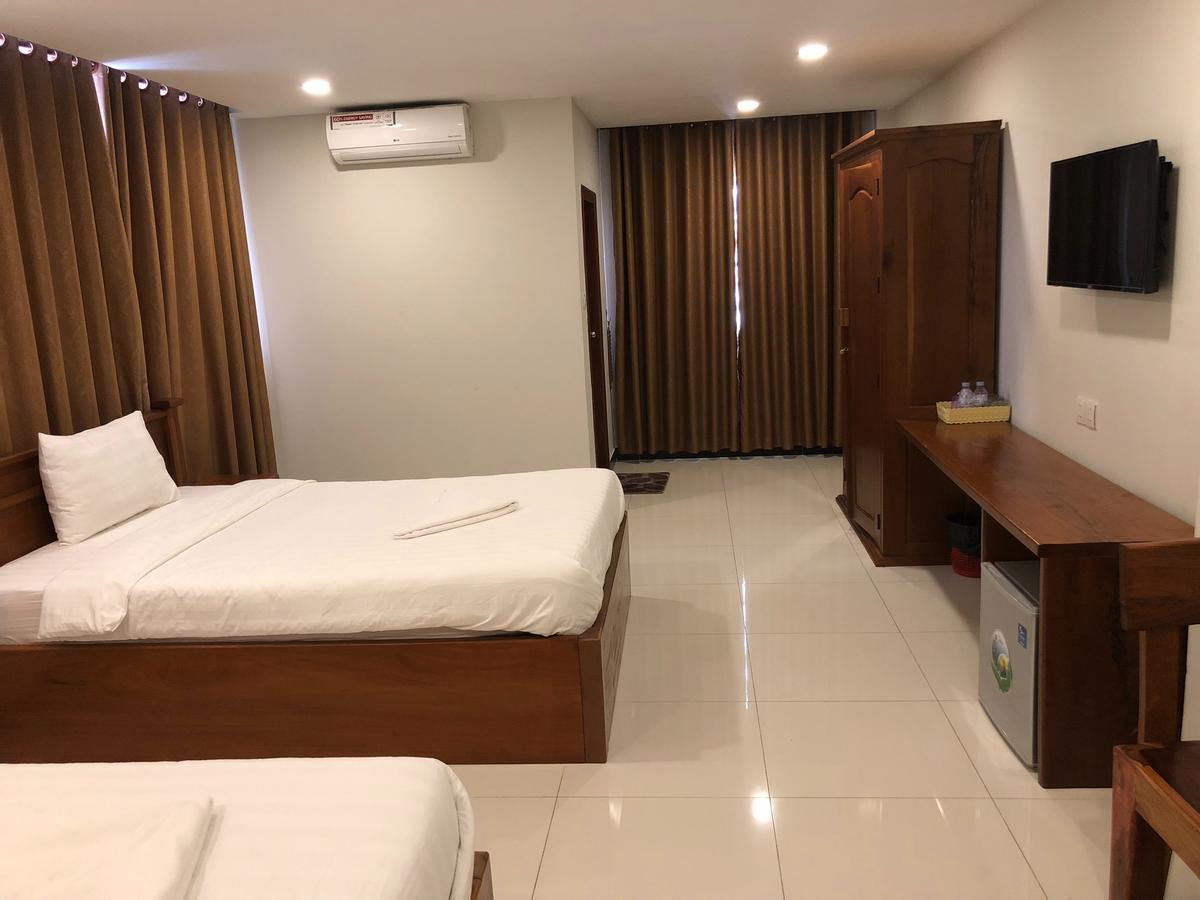 Regal Home Guesthouse Phnom Penh Bagian luar foto